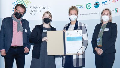Urkundenübergabe Zukunftsnetz Mobilität