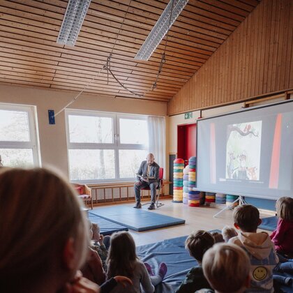 20251121_Vorlesenachmittag_15273