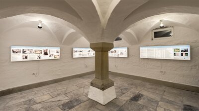 2021_bb_gebetsraum_MFA_4805a-2_16z9 - Medienflotte Joachim Albrecht 2021_bb_gebetsraum_MFA_4805a-2_16z9