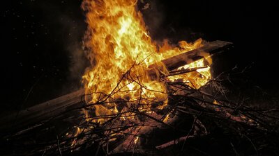 easter-fire-gaadeec69f_1920
