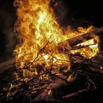 easter-fire-gaadeec69f_1920